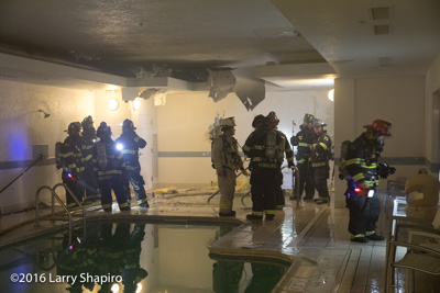 Lincolnshire-Riverwoods FPD fire at the Springhill Suites hotel Larry Shapiro photographer shapirophotography.net